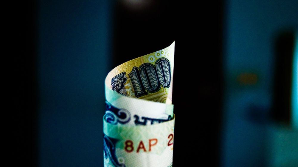 Personal Loans vs. Credit Cards: Finding the Right Financial Fit
